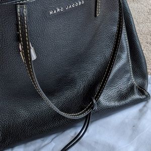 Black purse